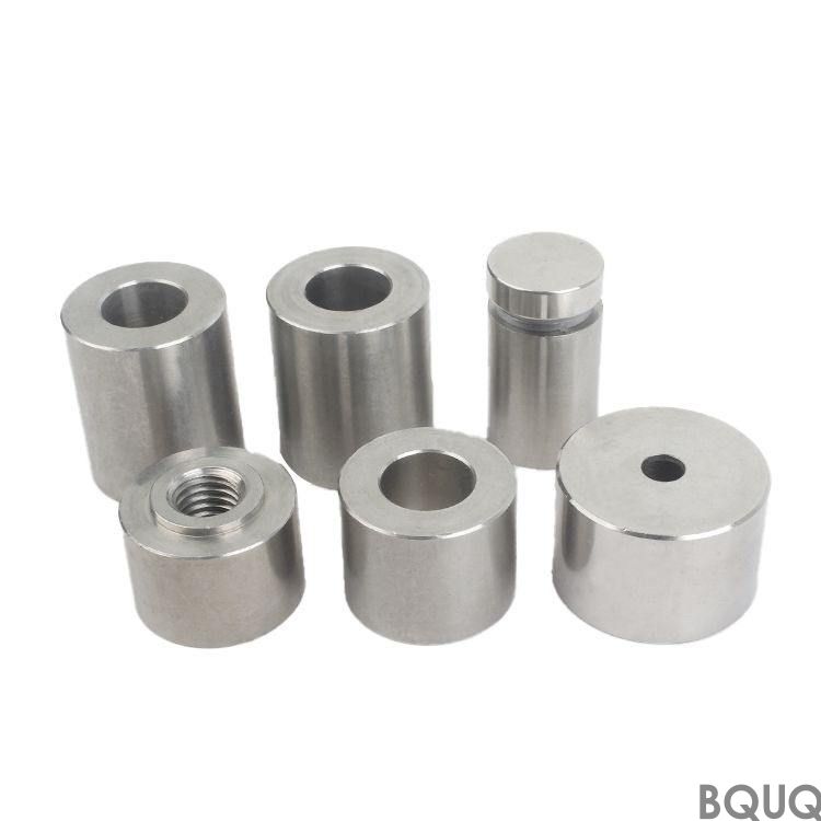 Lavorazione CNC a cinque assi